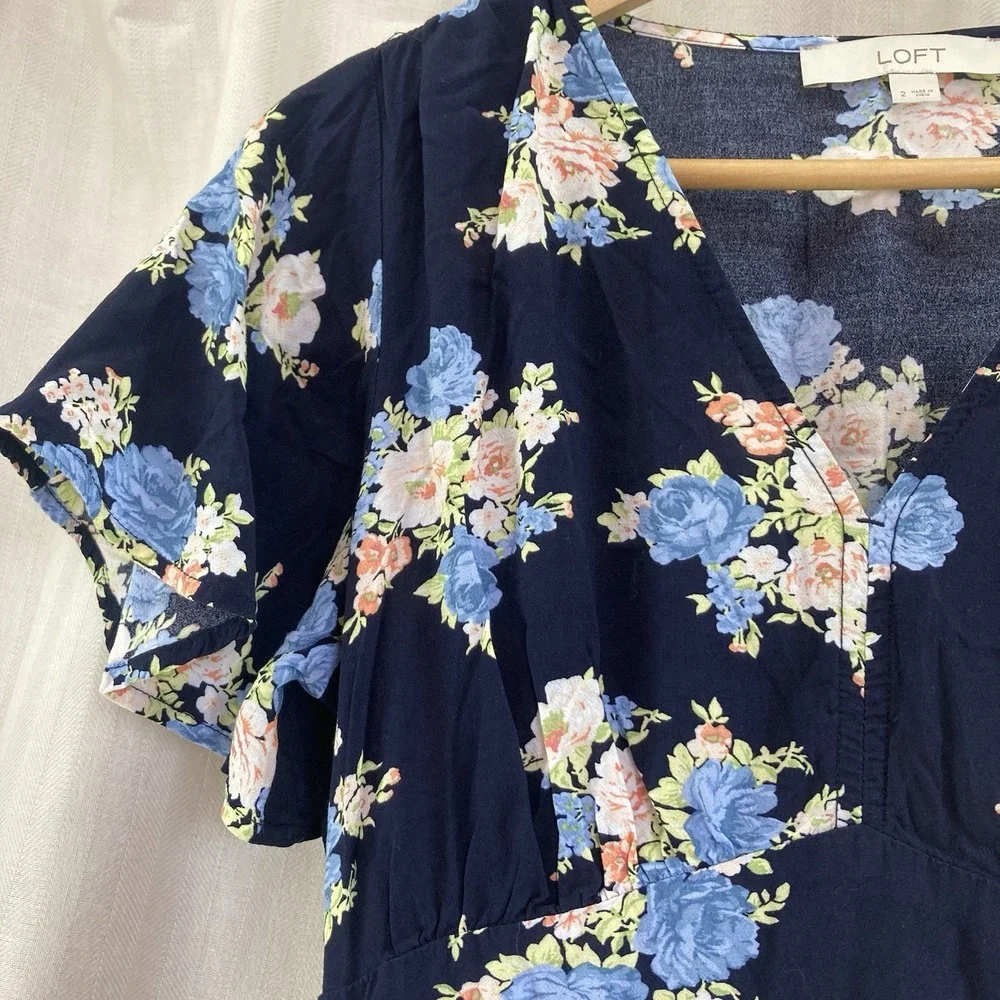 Ann Taylor LOFT Short‎ Sleeve Blue Floral Print Fit & Flare Dress Size 2